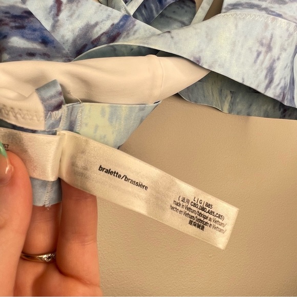 PINK Bonded Triangle Bralette‎ (Large) - Picture 6 of 6